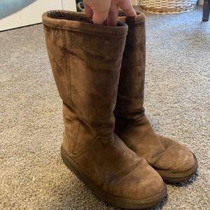 Zip Up Ugg boots